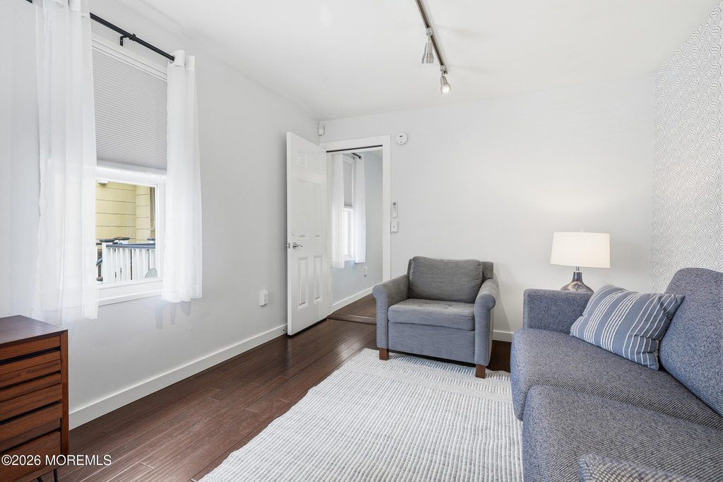 46 Broadway Avenue - Photo 5