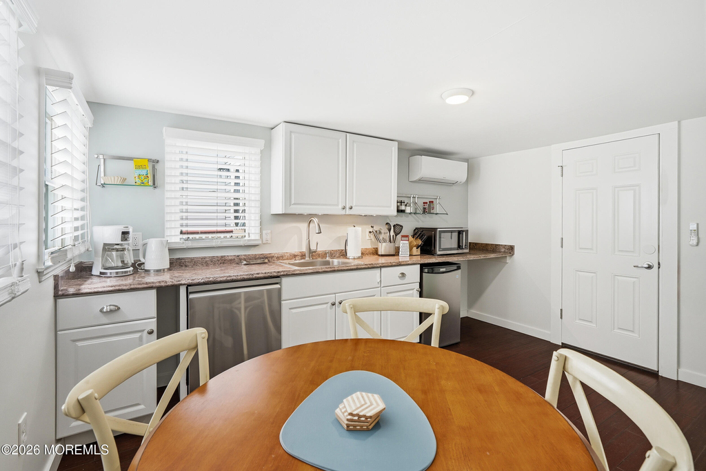 46 Broadway Avenue - Photo 11