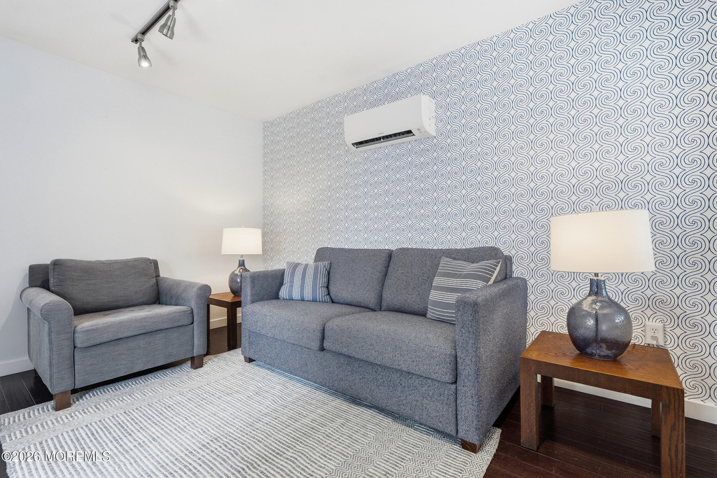46 Broadway Avenue - Photo 6
