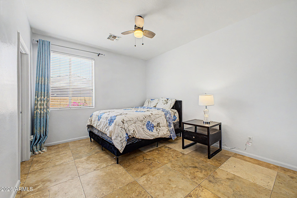 29601 W Columbus Avenue - Photo 16