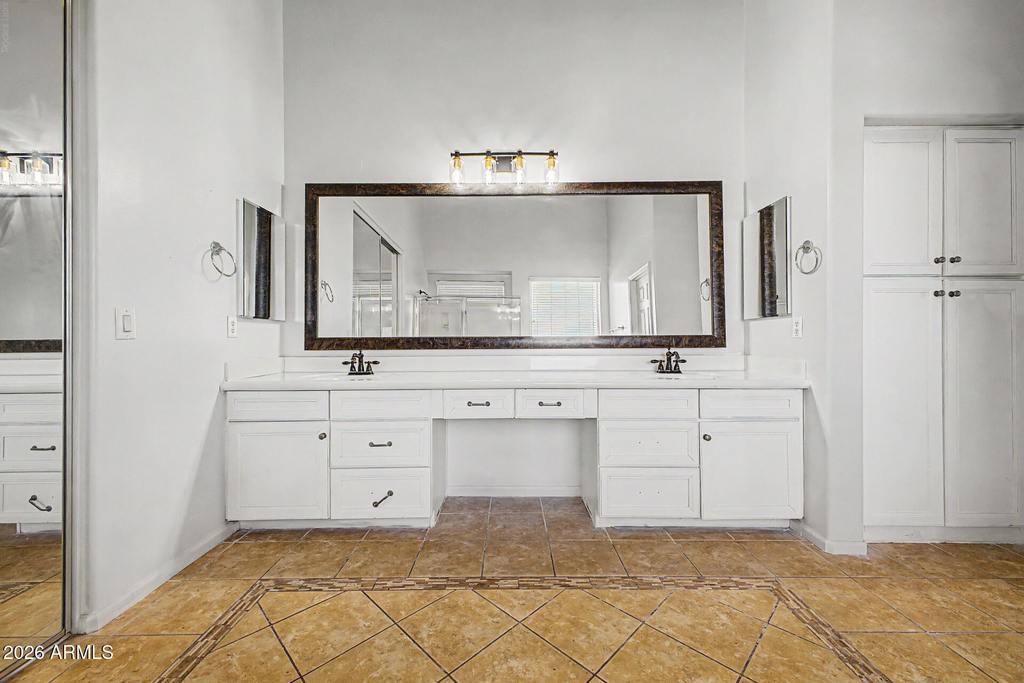 29601 W Columbus Avenue - Photo 12