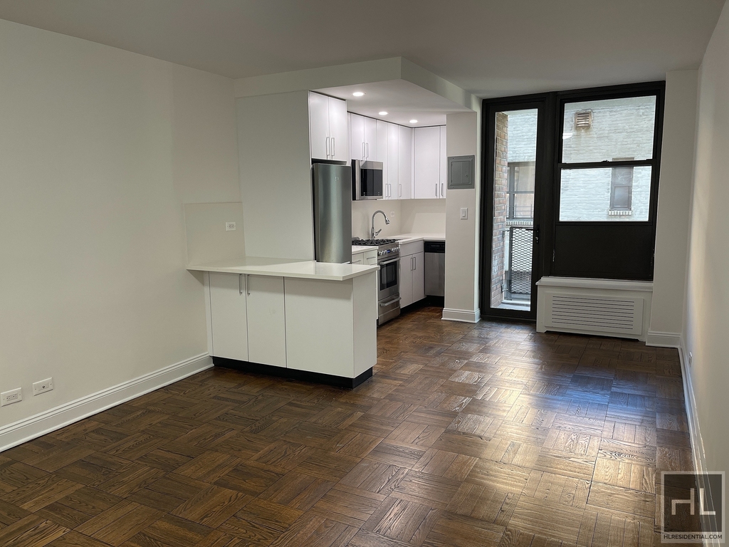 East 35 Street - Photo 0