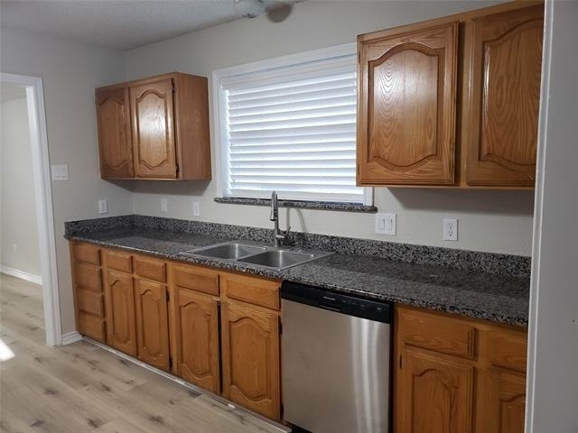 2697 Poplar Drive - Photo 6