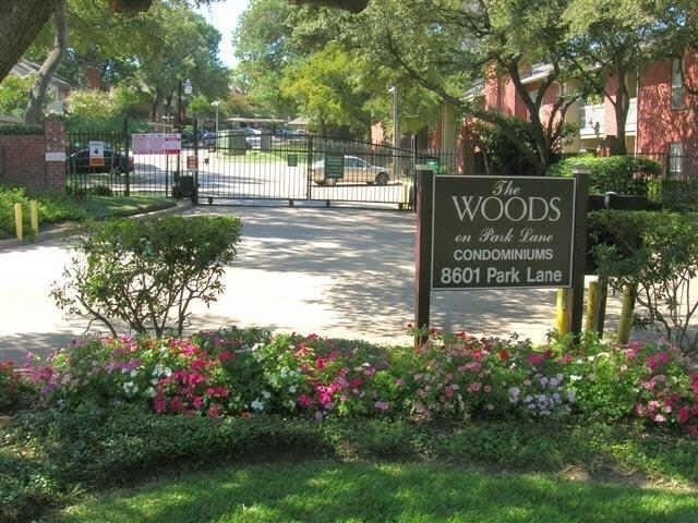 8601 Park Lane - Photo 1
