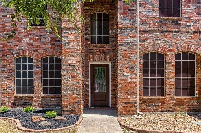 404 Tarpan Trail - Photo 1