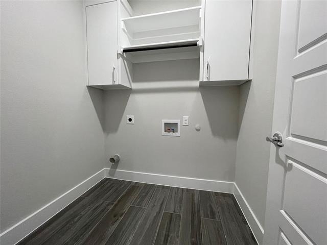 2417 N Winnetka Avenue - Photo 8
