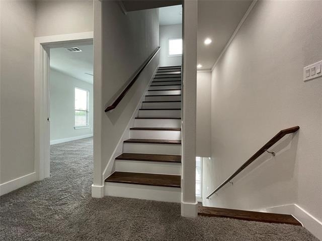 2417 N Winnetka Avenue - Photo 10