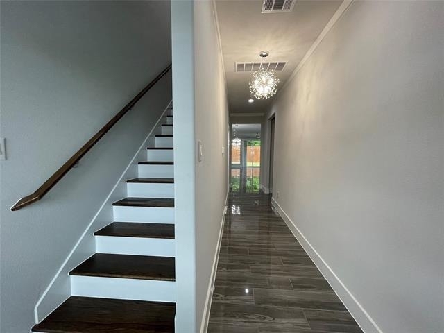 2417 N Winnetka Avenue - Photo 9