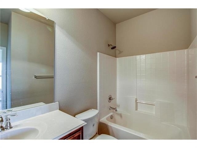 428 Canvas Court - Photo 7