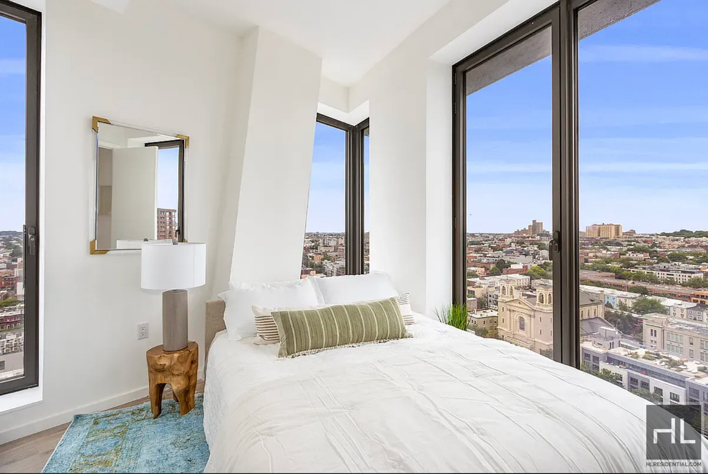 Vanderbilt Avenue - Photo 3