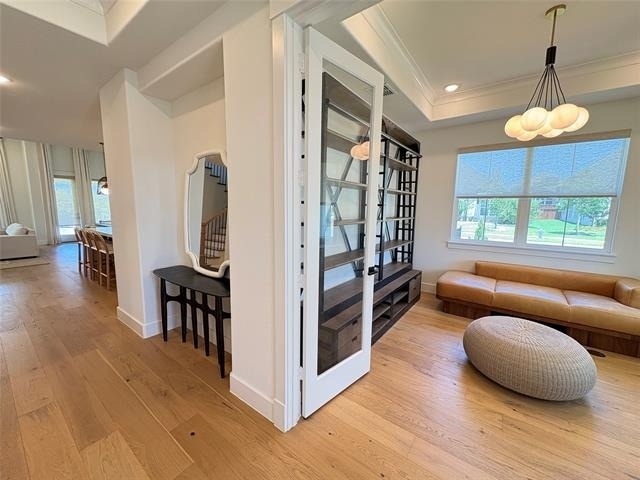 1451 Maplewood Drive - Photo 3