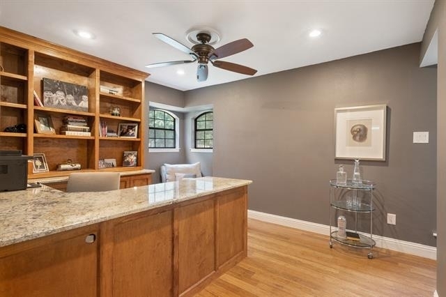 2413 Taylor Street - Photo 14