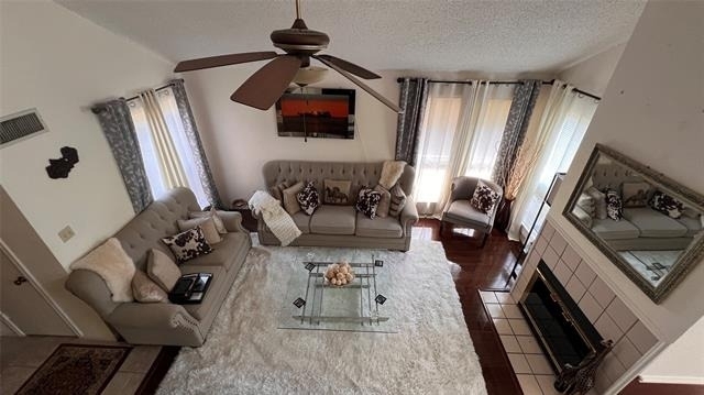 3824 Dalston Lane - Photo 2