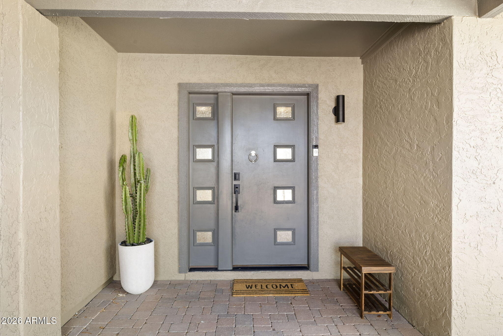 2601 E Sahuaro Drive - Photo 2