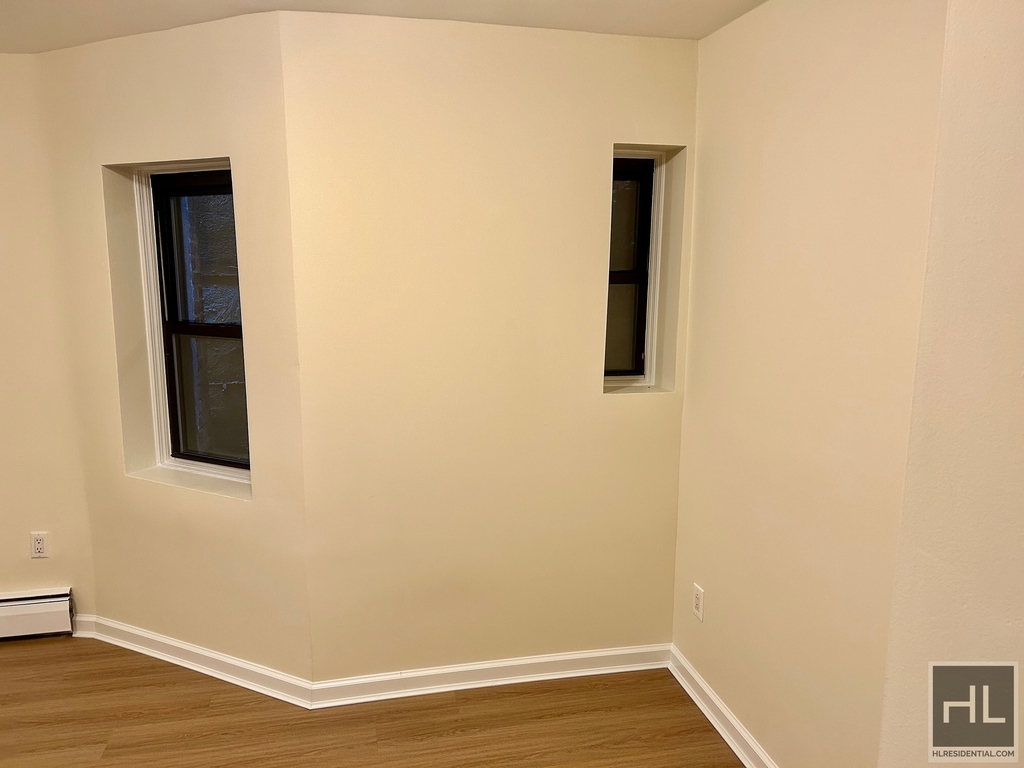East 84 Street - Photo 3