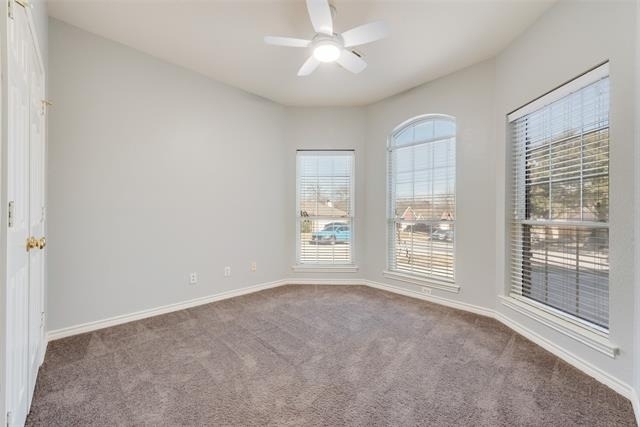 739 Harbour Town Drive - Photo 9