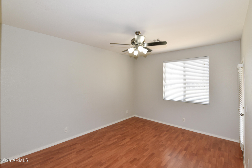 1335 E June Street - Photo 7