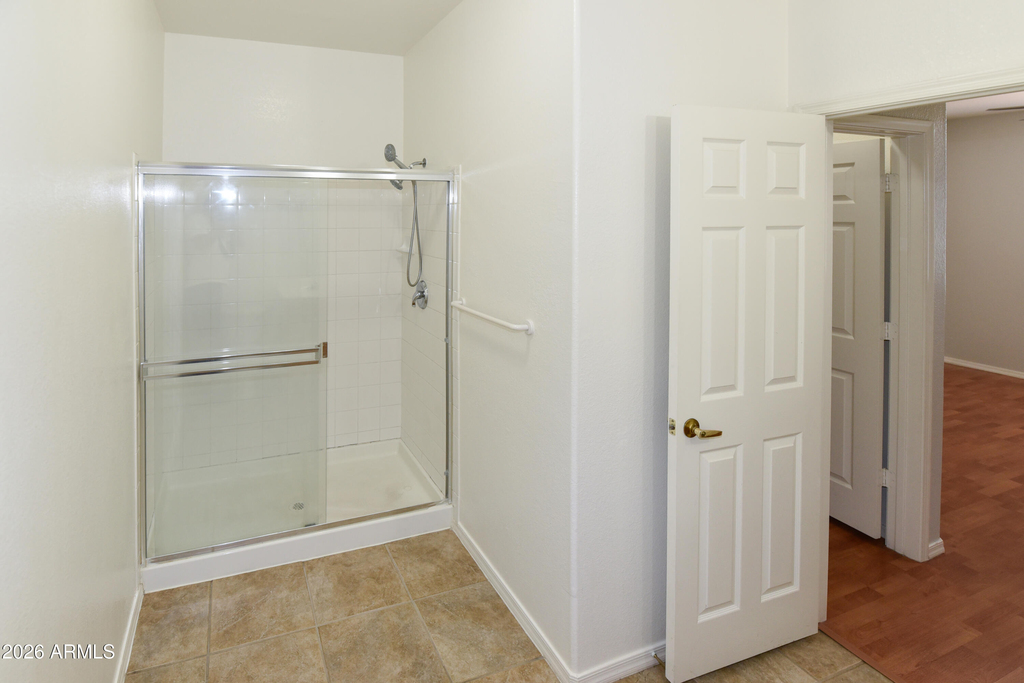 1335 E June Street - Photo 12