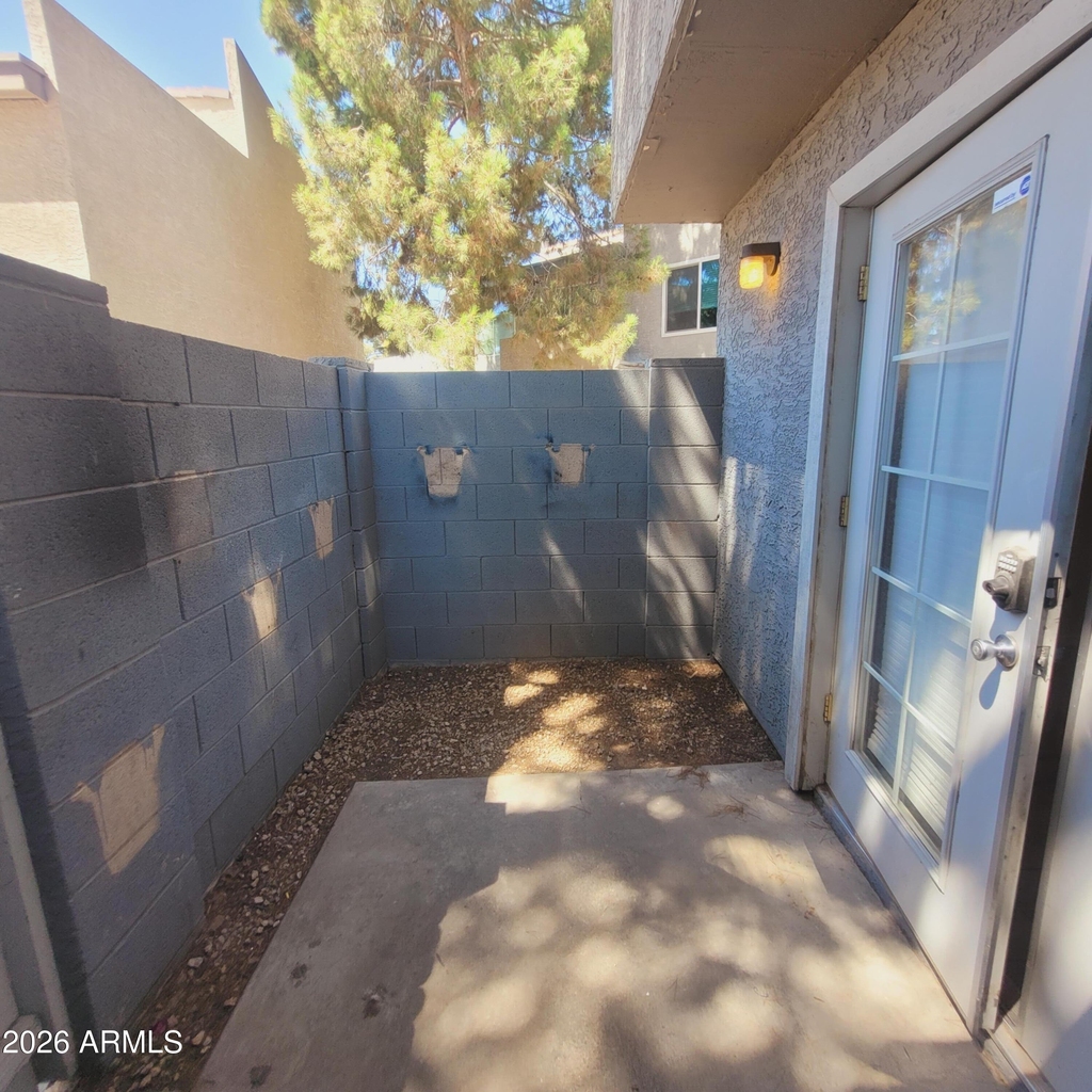 19601 N 7th Street - Photo 1