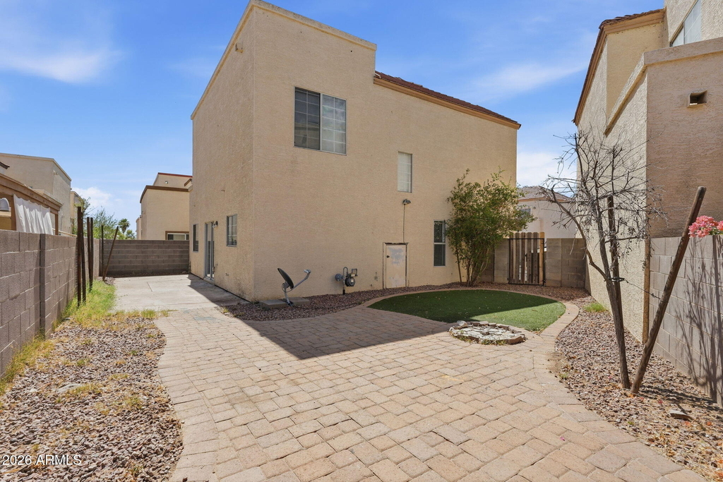1026 W Libra Drive - Photo 32
