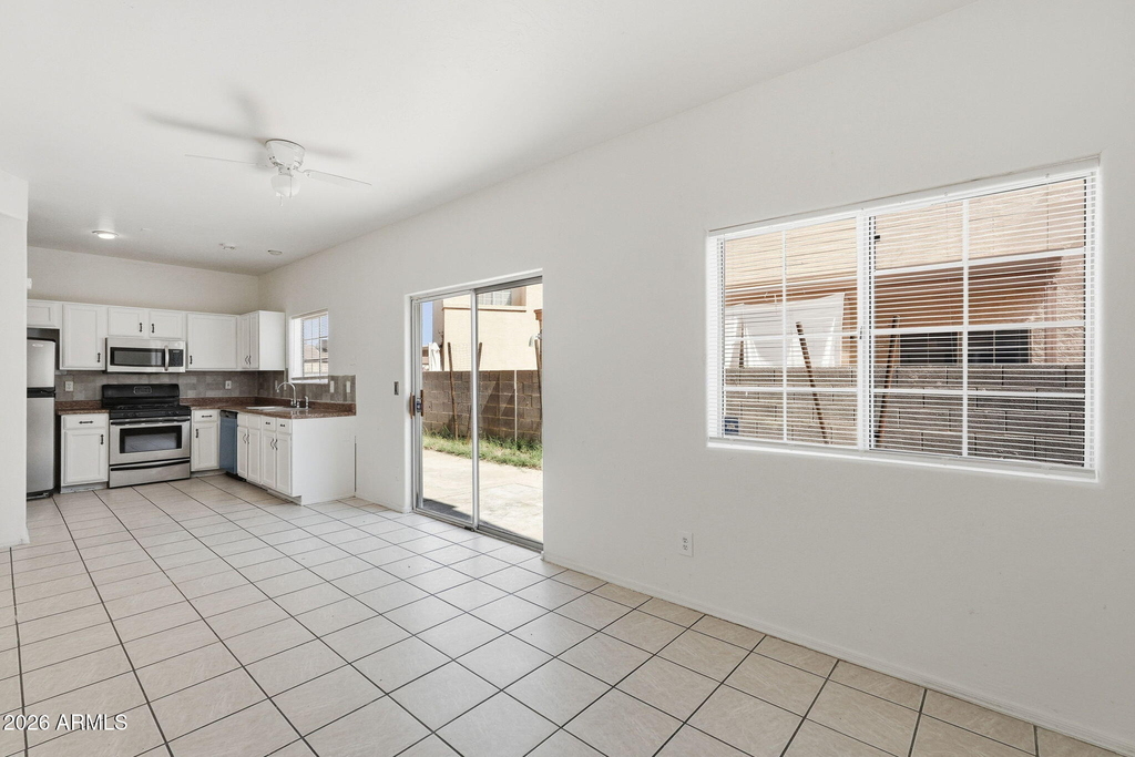 1026 W Libra Drive - Photo 11