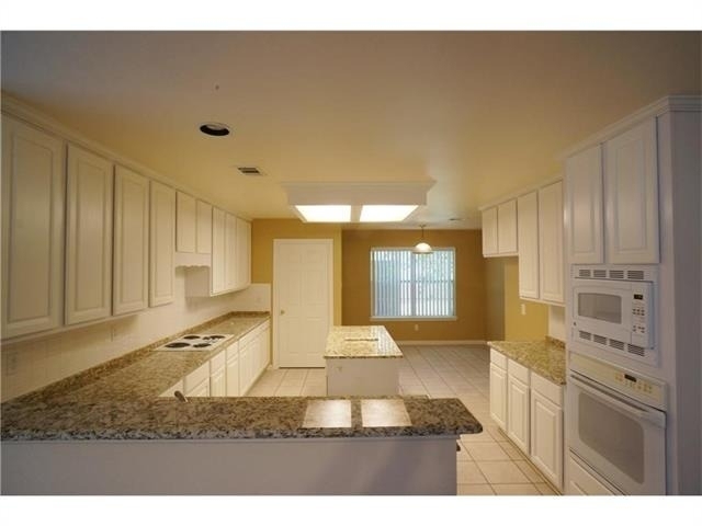 4425 Cedar Valley Drive - Photo 4