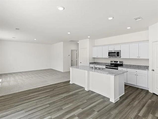 1871 Lockhart Street - Photo 2