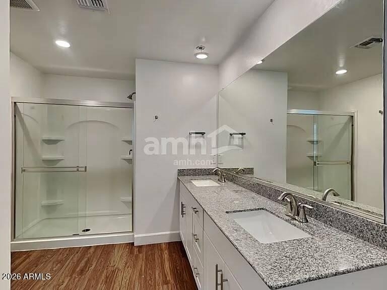 678 W Laredo Avenue - Photo 7