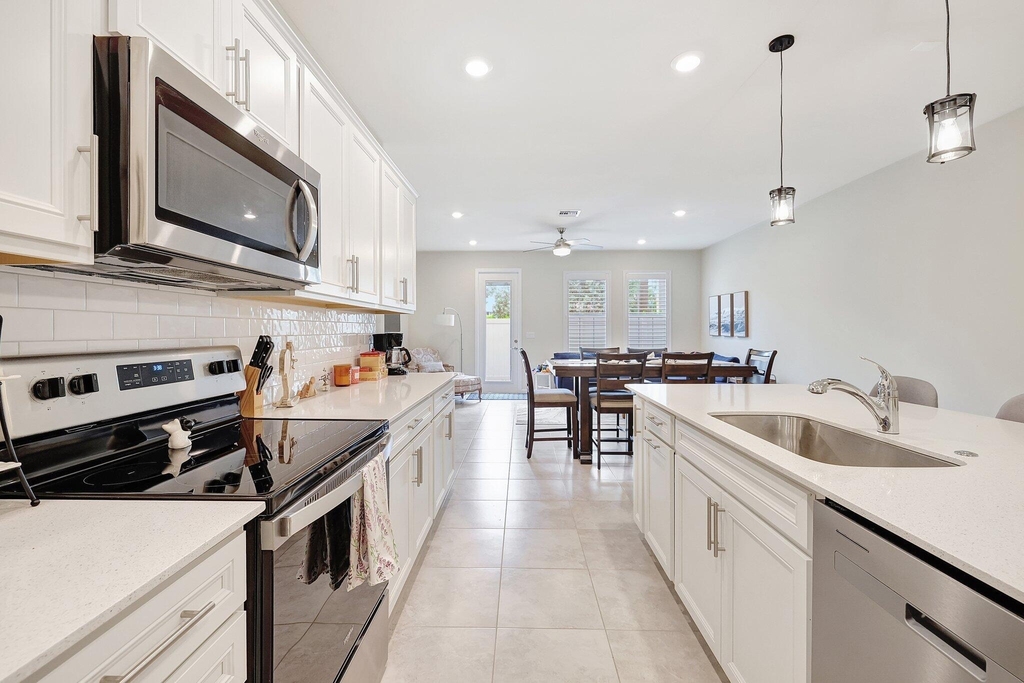 1807 Se Ocean Cove Way - Photo 7