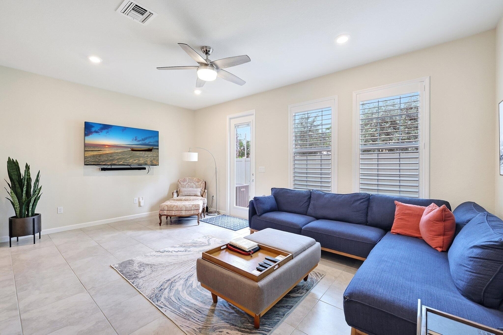 1807 Se Ocean Cove Way - Photo 13