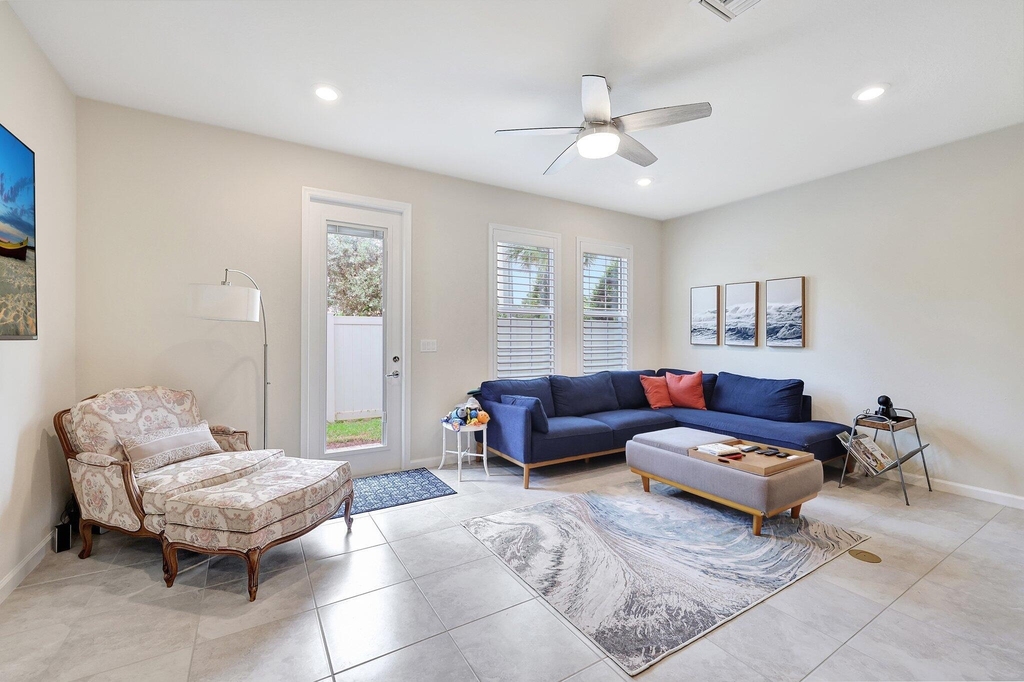 1807 Se Ocean Cove Way - Photo 12