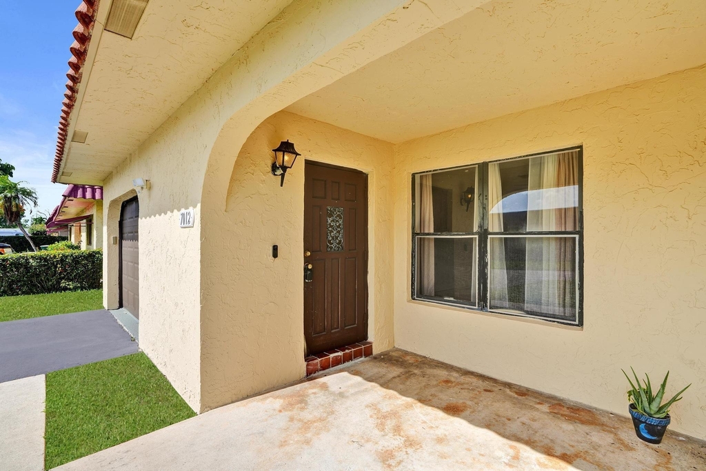 7010-7012 Nw 78th Avenue - Photo 38