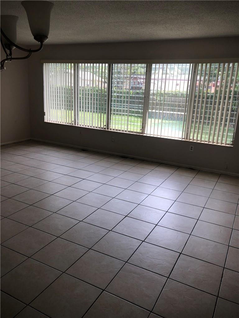6900 Nw 14th Court - Photo 2