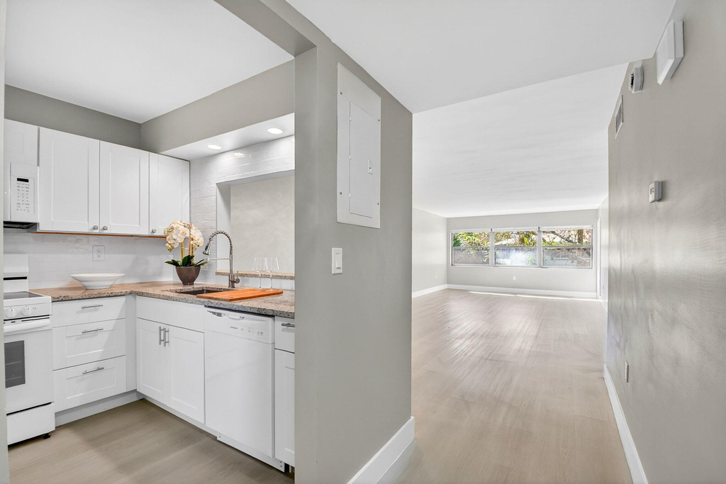 2018 Sw 29th Court - Photo 5
