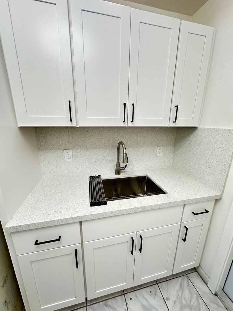 348 S Federal Highway - Photo 7
