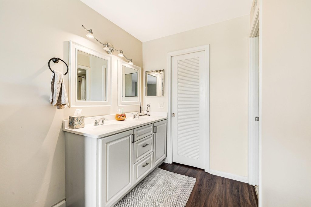 6 Royal Palm Way - Photo 12