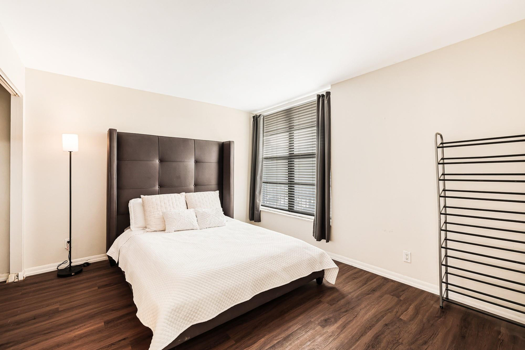 6 Royal Palm Way - Photo 15