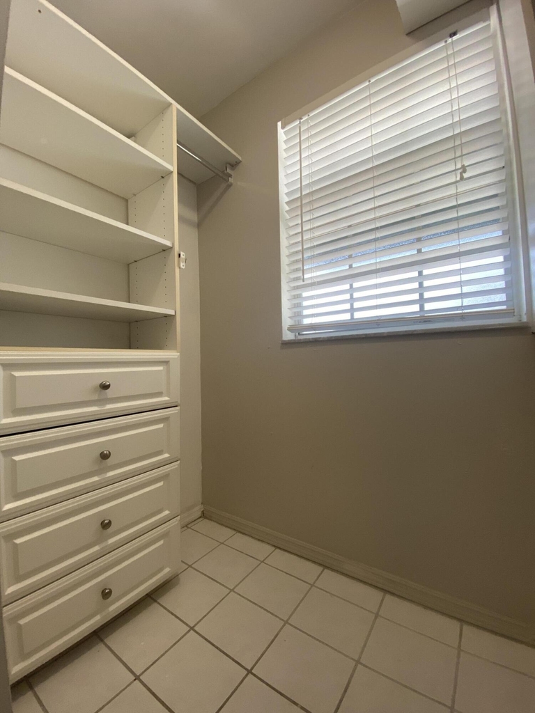 12366 Sw 51st Place - Photo 34