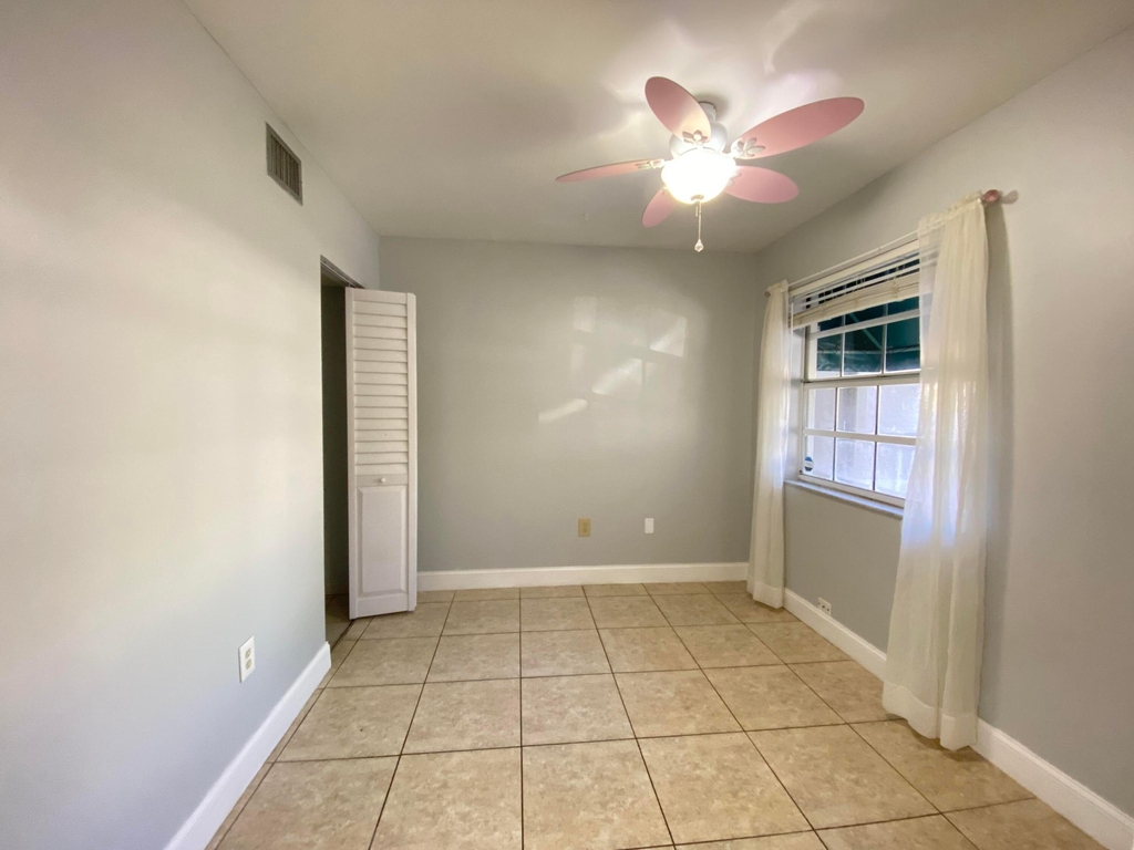12366 Sw 51st Place - Photo 13