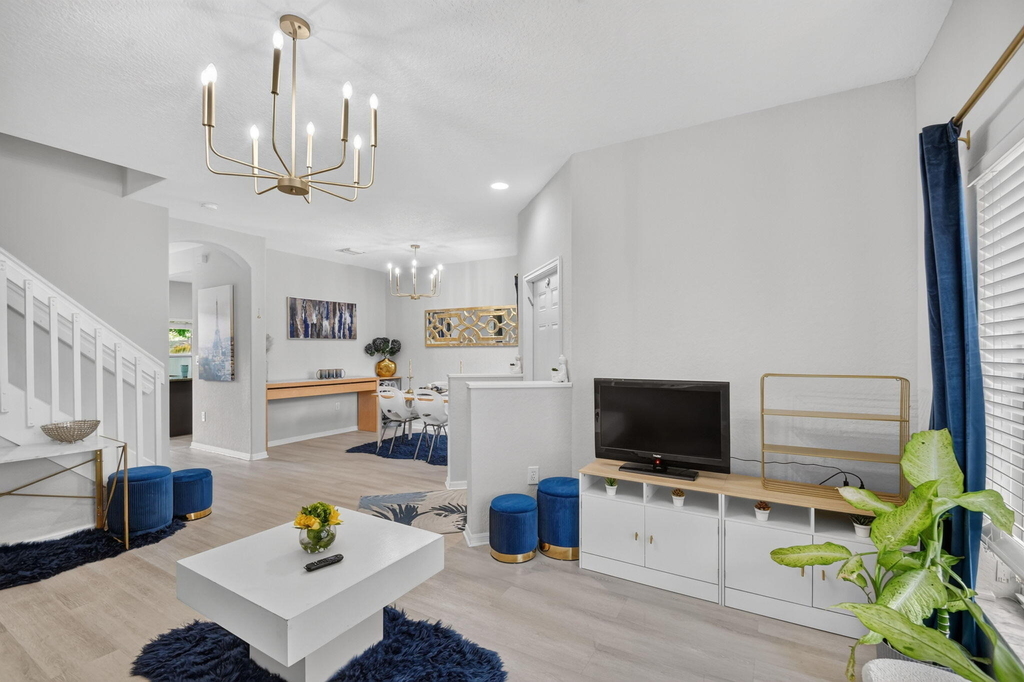 112 Monterey Bay Drive - Photo 2