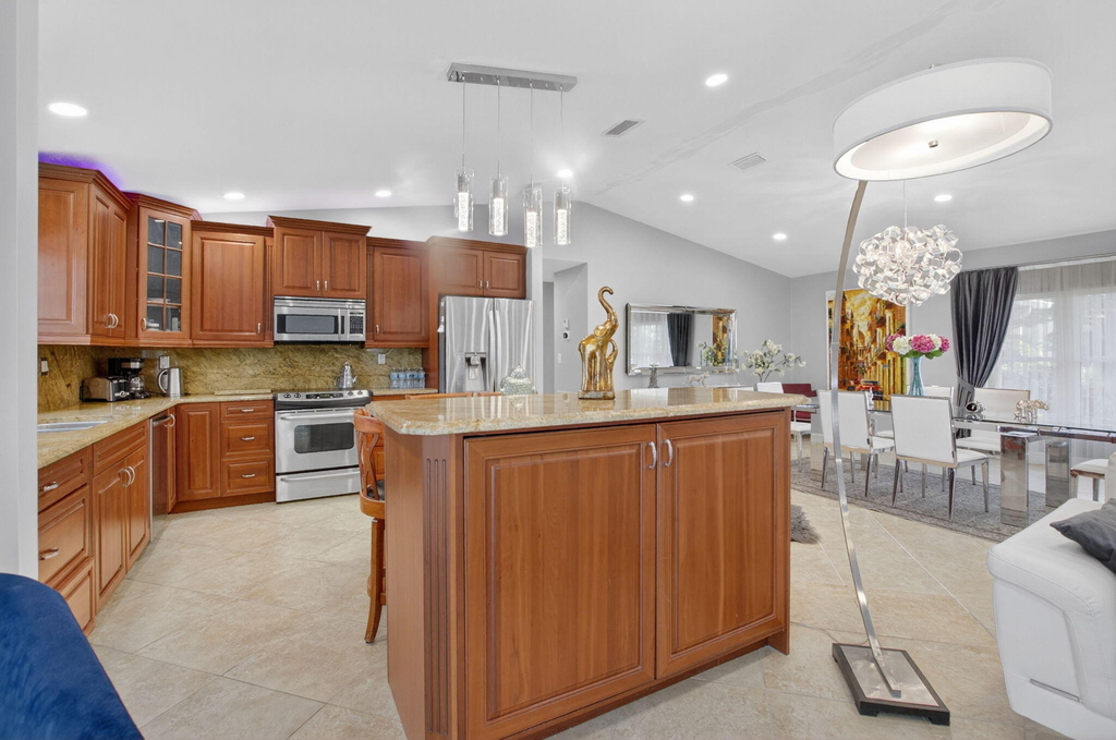10305 Crosswind Road - Photo 16