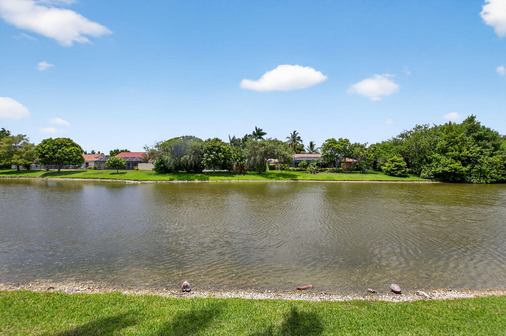 10305 Crosswind Road - Photo 42
