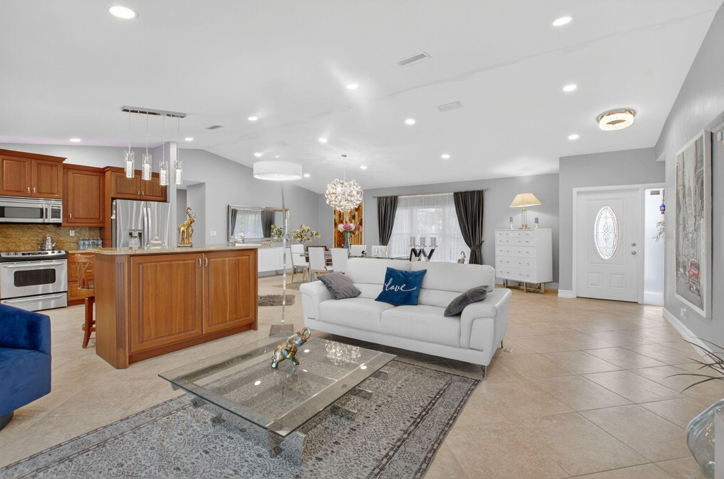 10305 Crosswind Road - Photo 6
