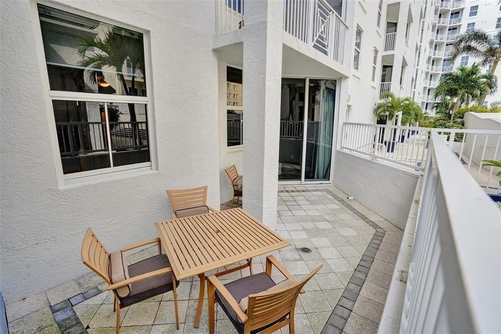 255 Evernia Street - Photo 18