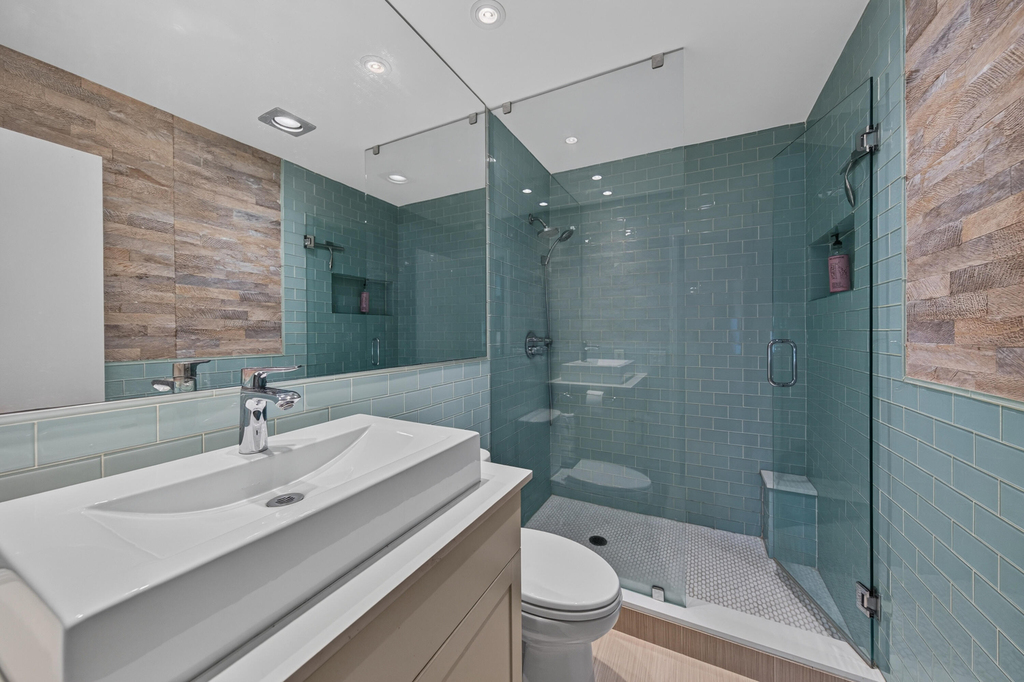 6515 Bay Club Drive - Photo 28