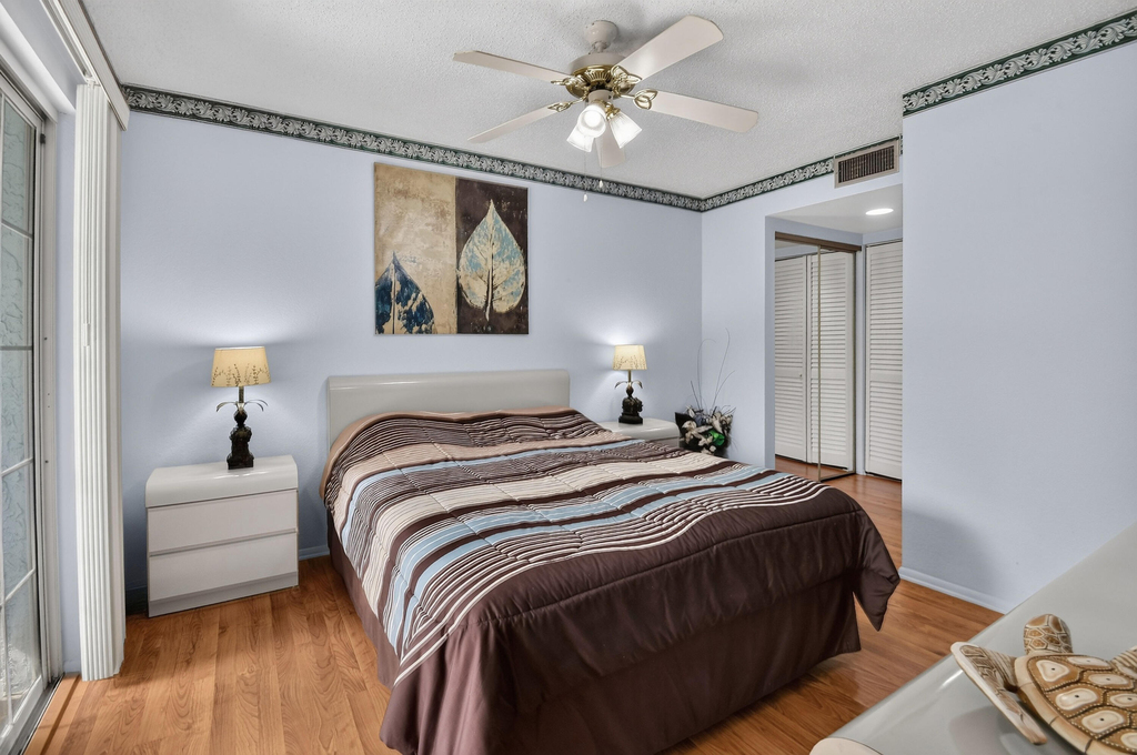 1606 Se Green Acres Circle - Photo 11