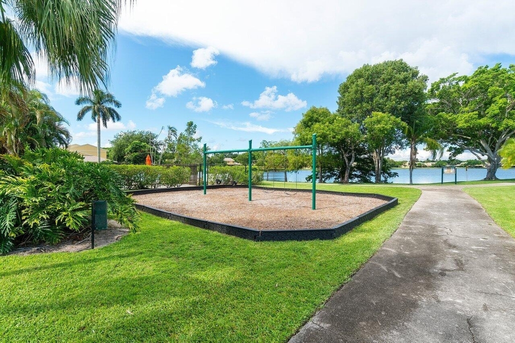 16422 Straw Way - Photo 31