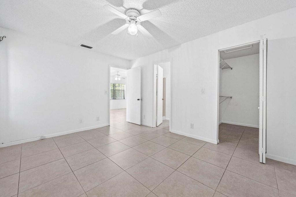 16422 Straw Way - Photo 18