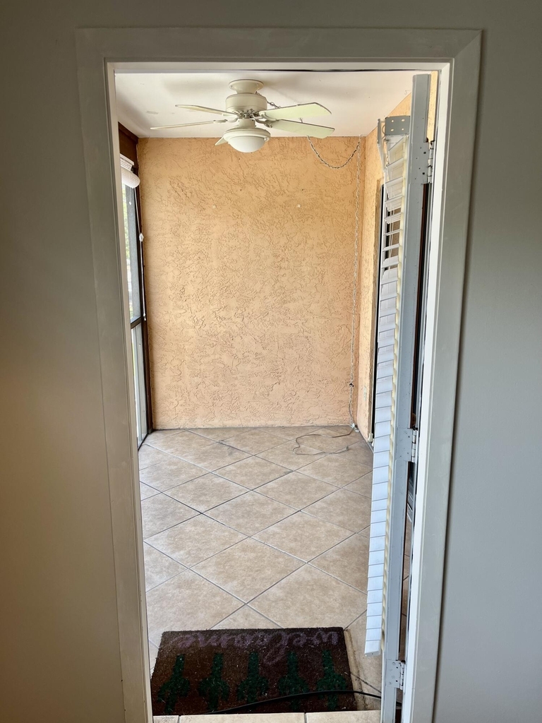 2470 Se Garden Terrace - Photo 16