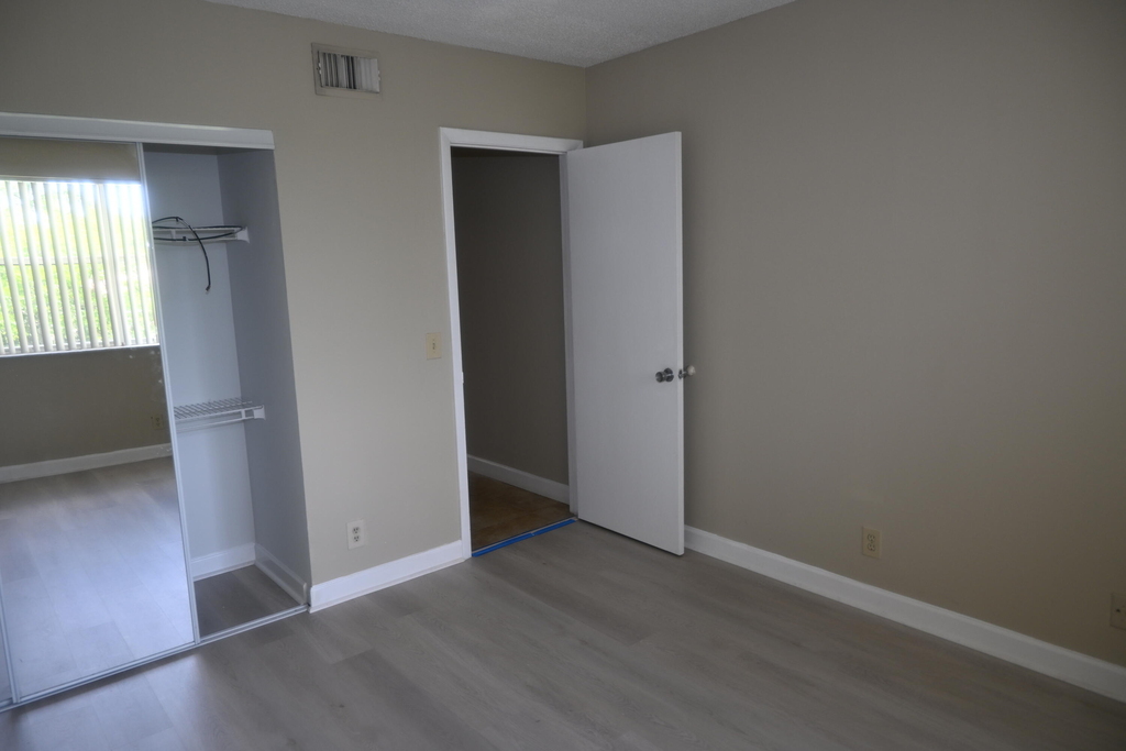 8721 Wiles Road - Photo 7